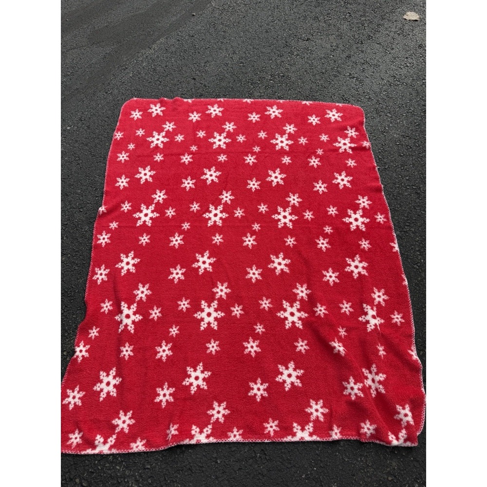 Home Trend Throw Blanket Red Winter Christmas Snowflake 50x60 Reversible